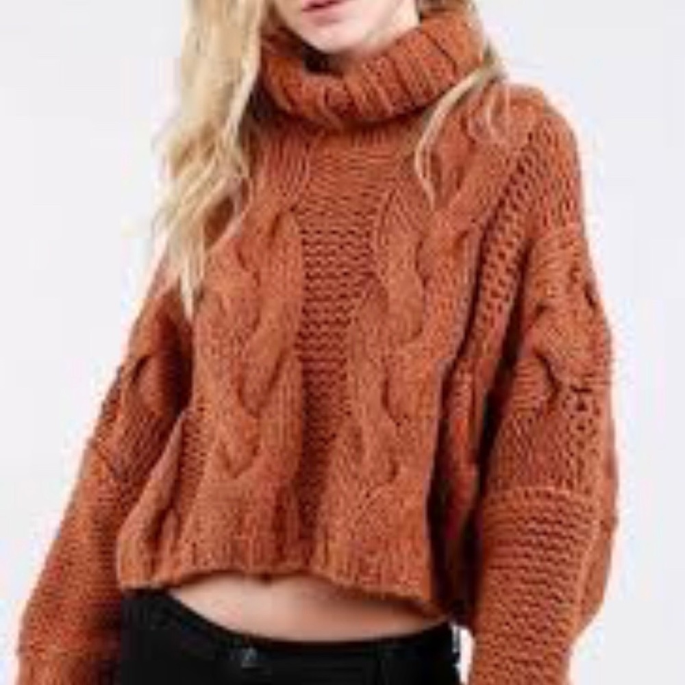 POL crop top sweater
